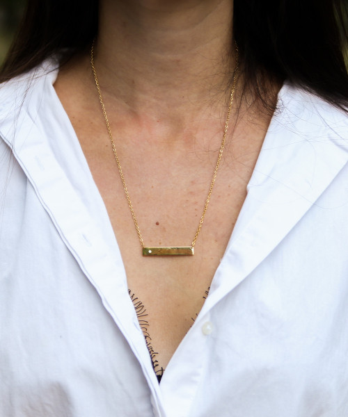 Elegant Bar Necklace